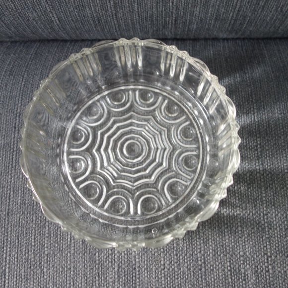 Glass Candy Dish with Lid - Picture 4 of 9